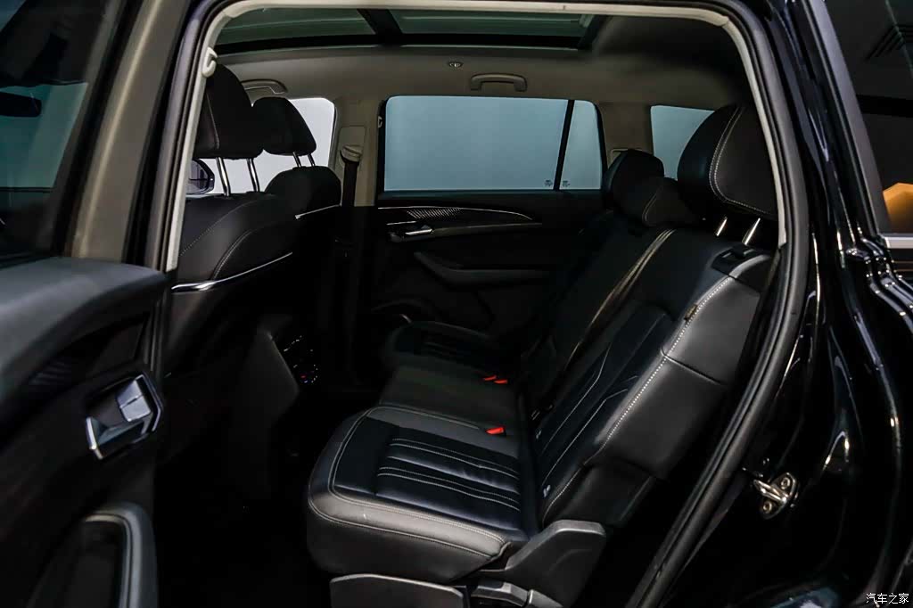 Audi Q6, 2024 10