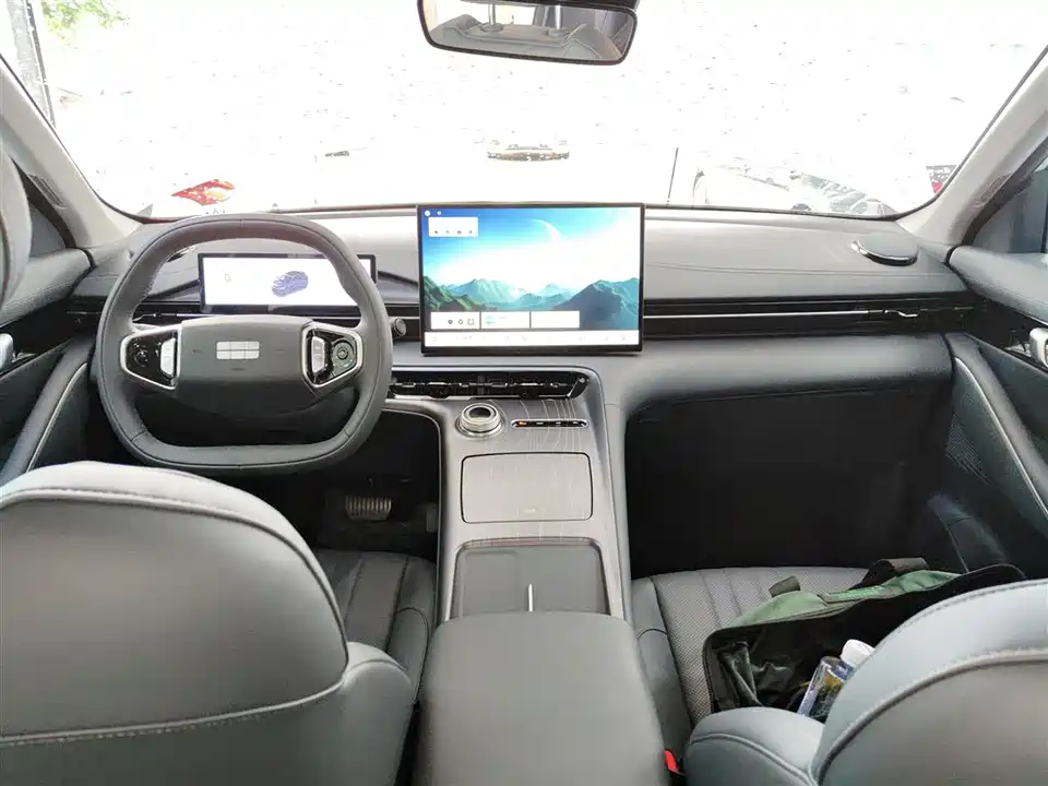 Geely Galaxy Galaxy E5