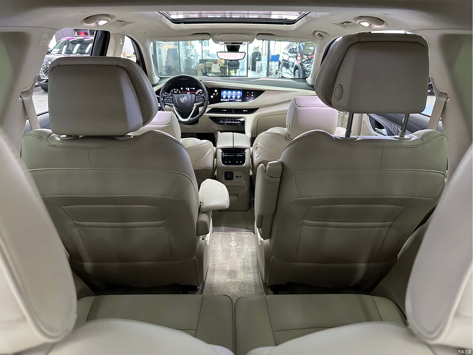Buick Enclave, 2021 26