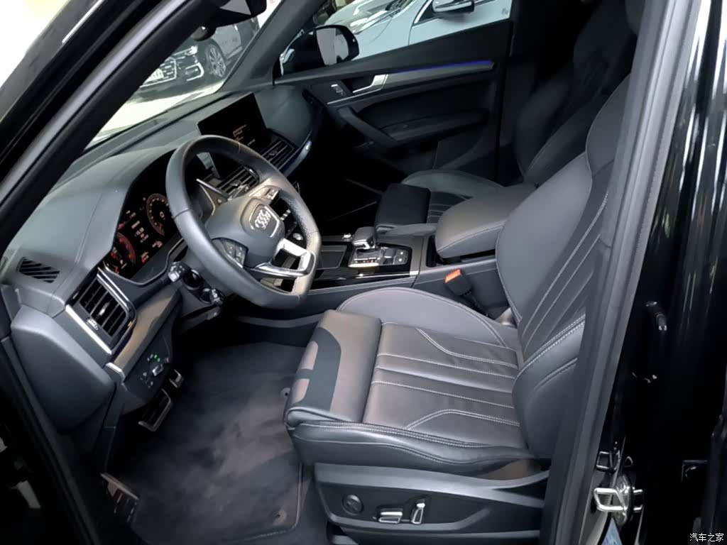 Audi Q5L, 2024 15