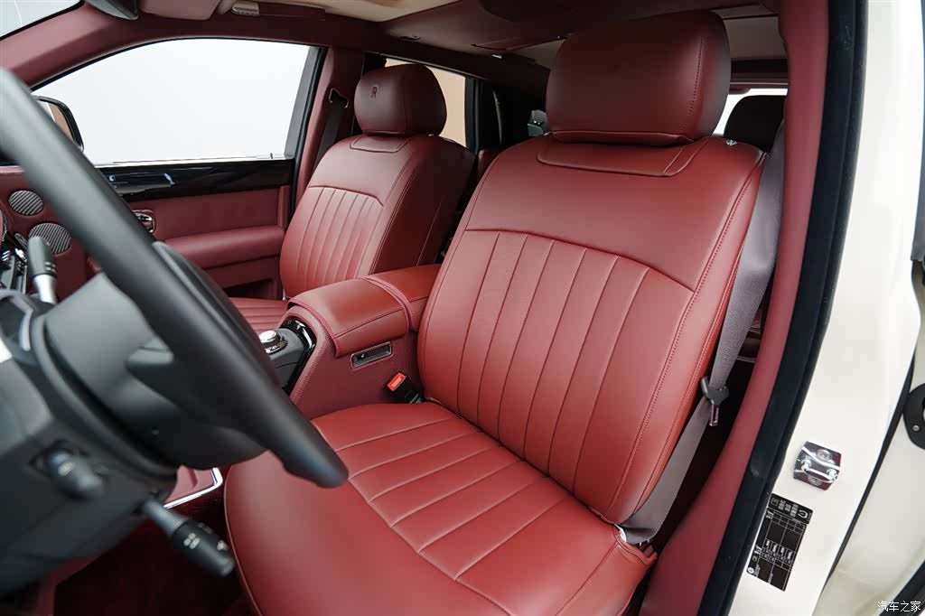 Rolls-Royce Phantom, 2012 4