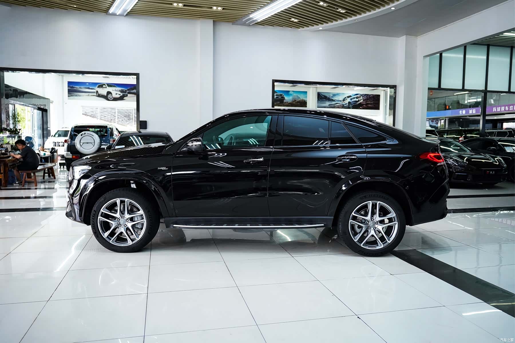 Mercedes-Benz GLE, 2021 3