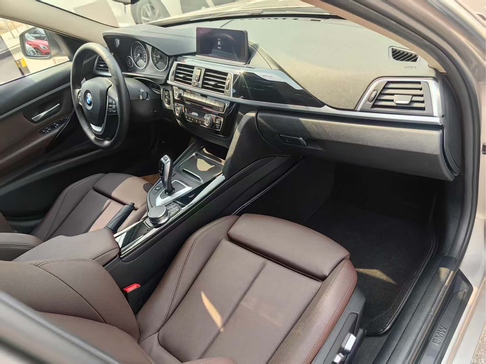 BMW 3 Series, 2018 10