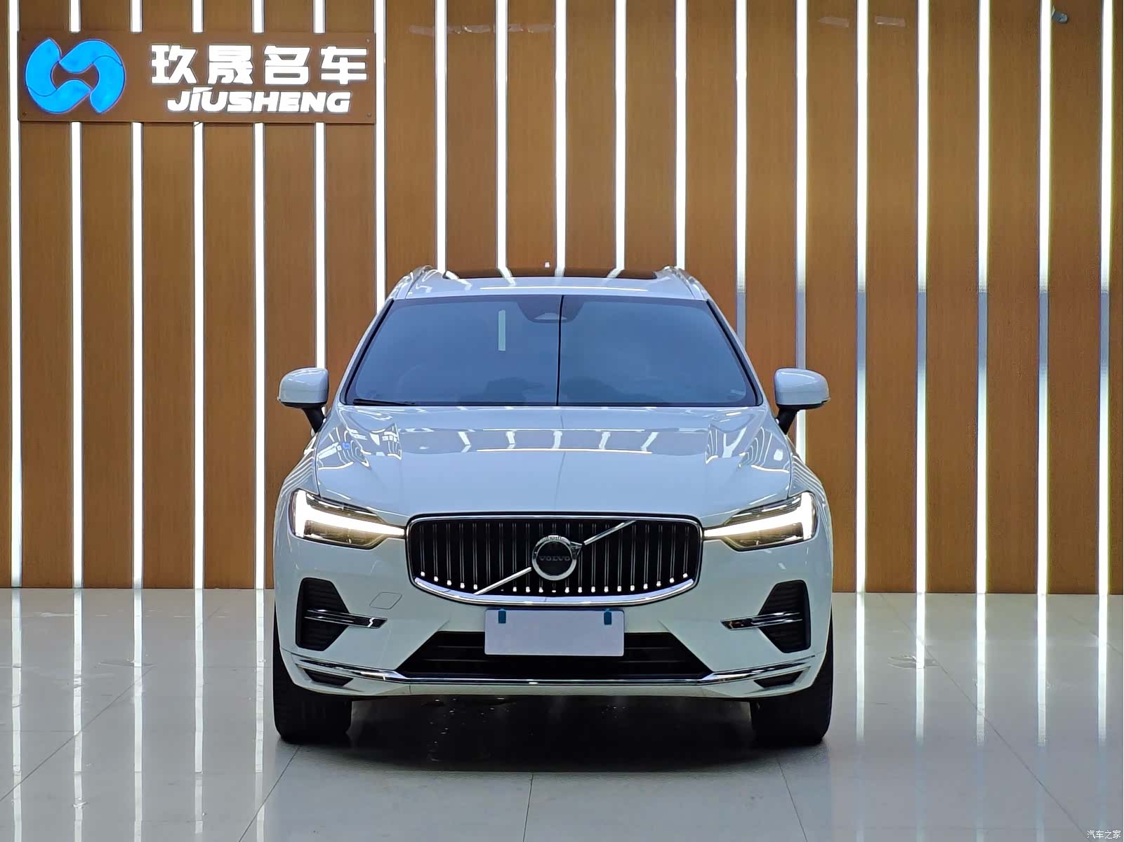 Volvo XC60, 2023 3
