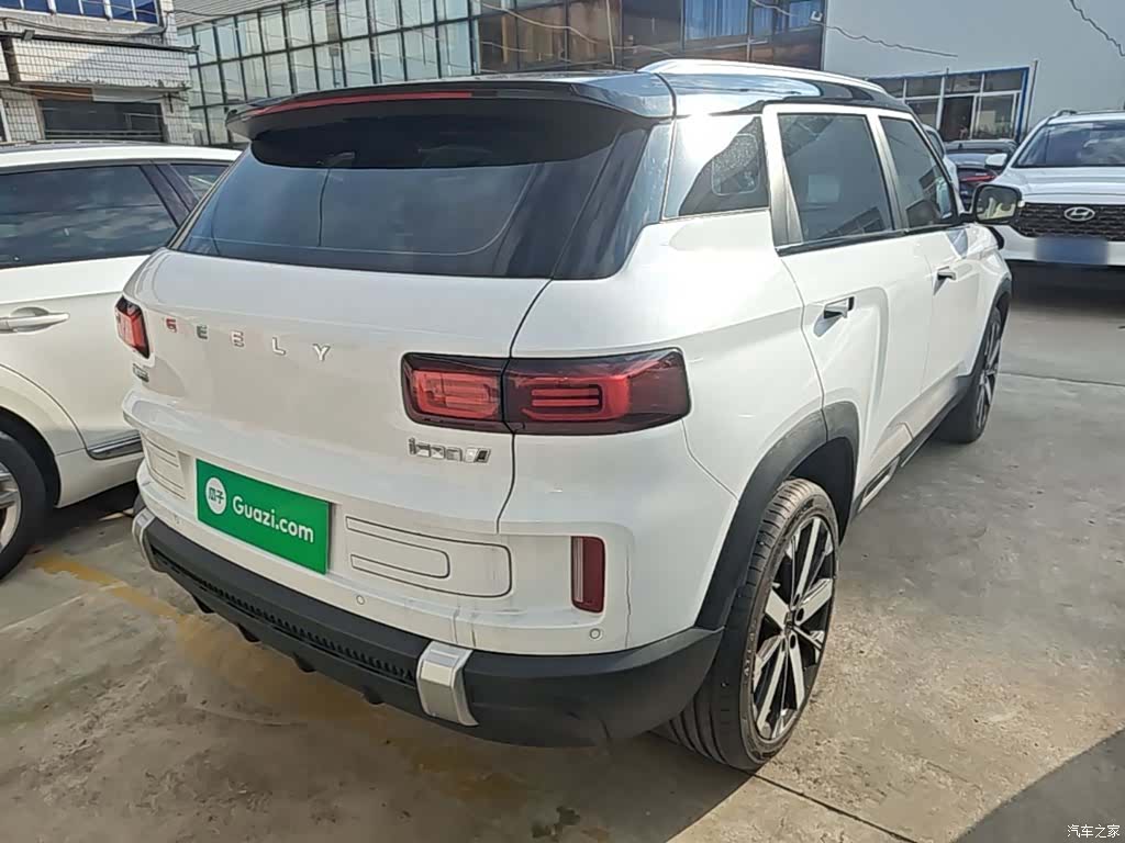 Geely Icon, 2023 7