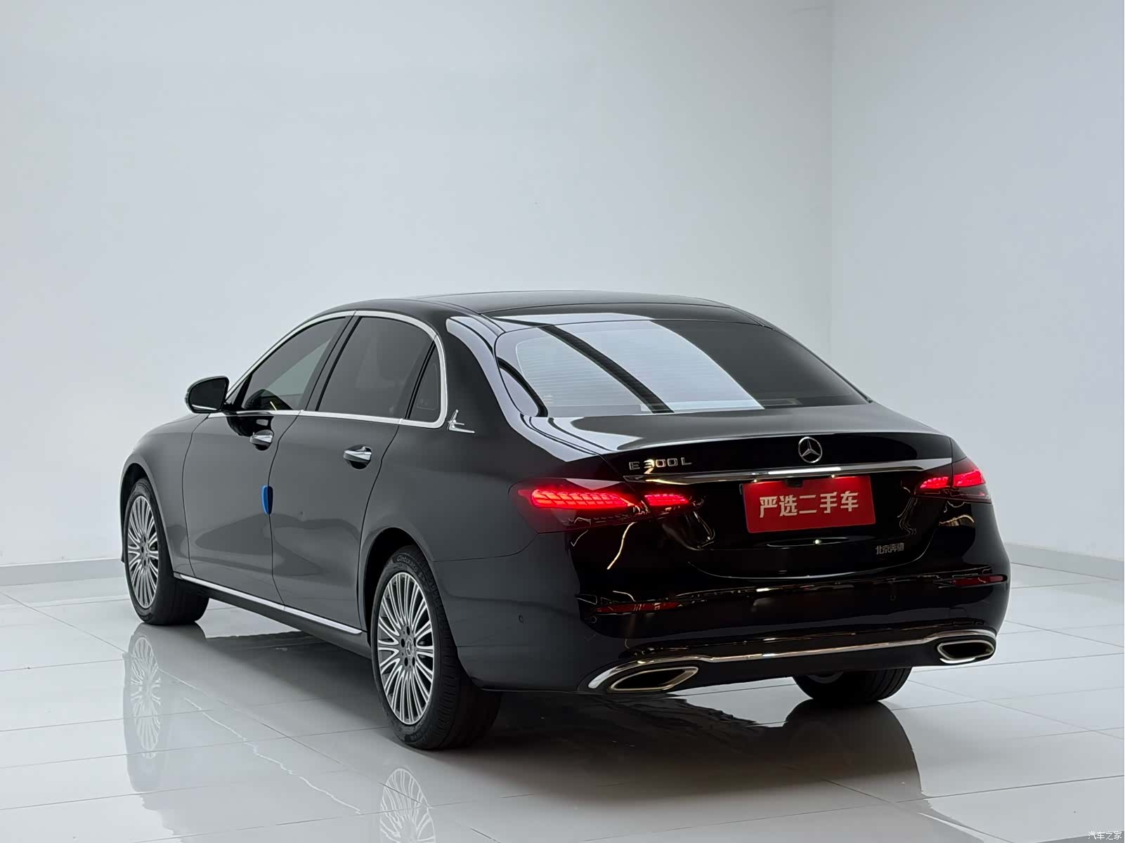 Mercedes-Benz E-Class, 2023 19