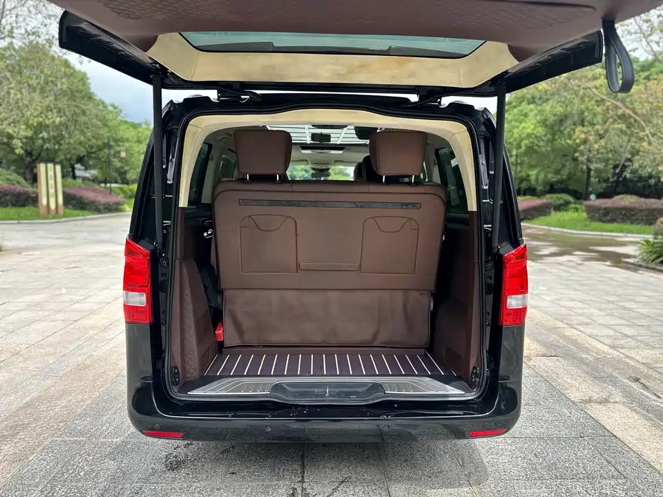 Mercedes-Benz V-class Mercedes-Benz V-class