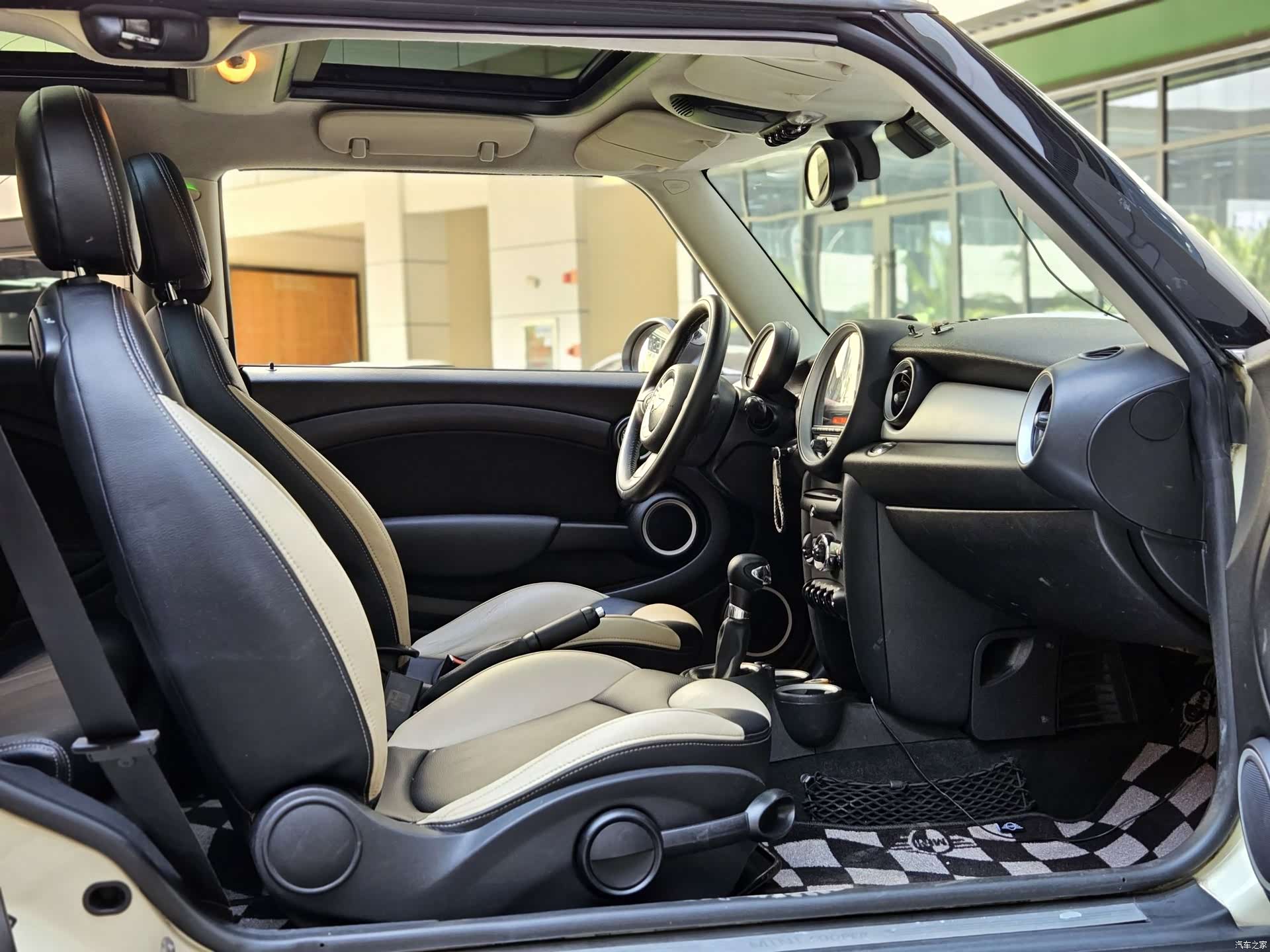 Mini Clubman, 2012 6