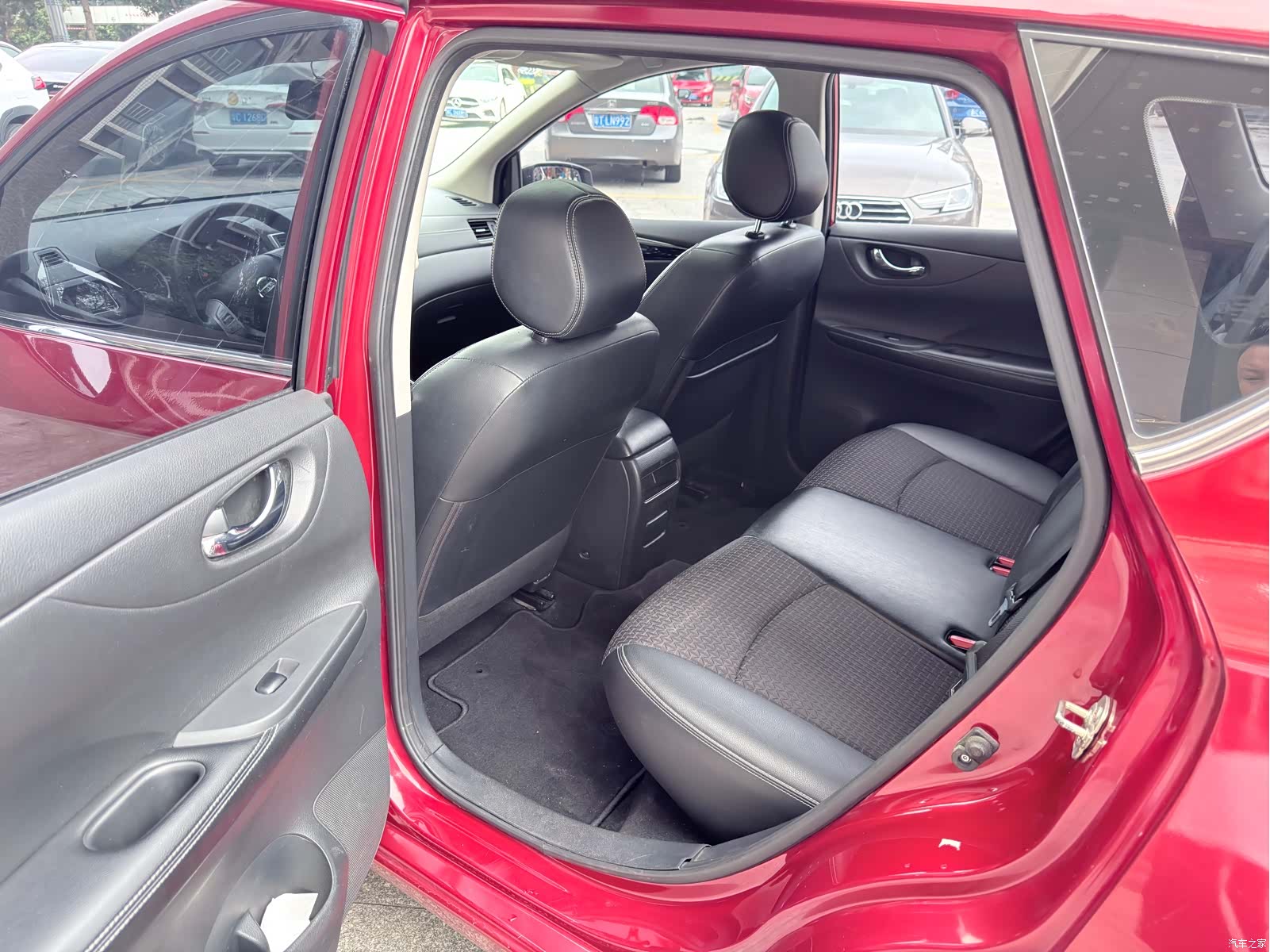 Nissan Tiida, 2018 6