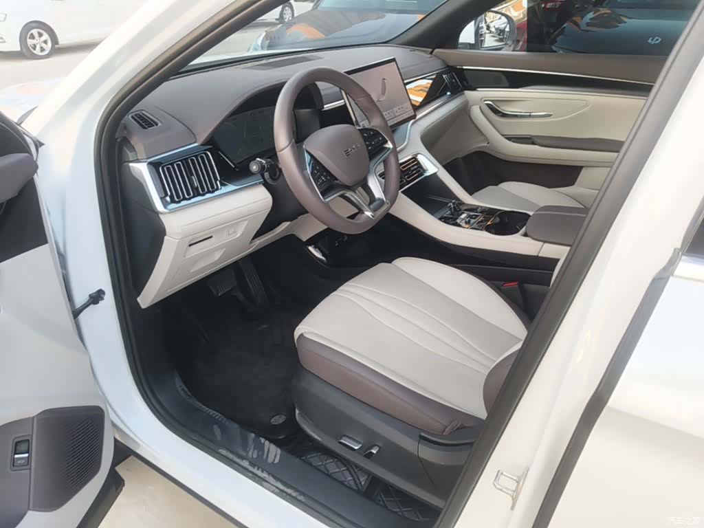 BYD Song, 2025 16