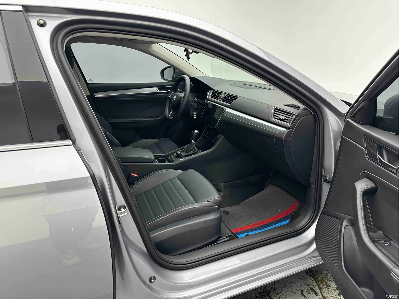 Skoda Superb, 2022 7