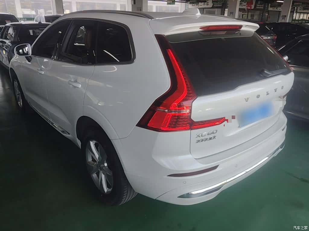Volvo XC60, 2021 все фото