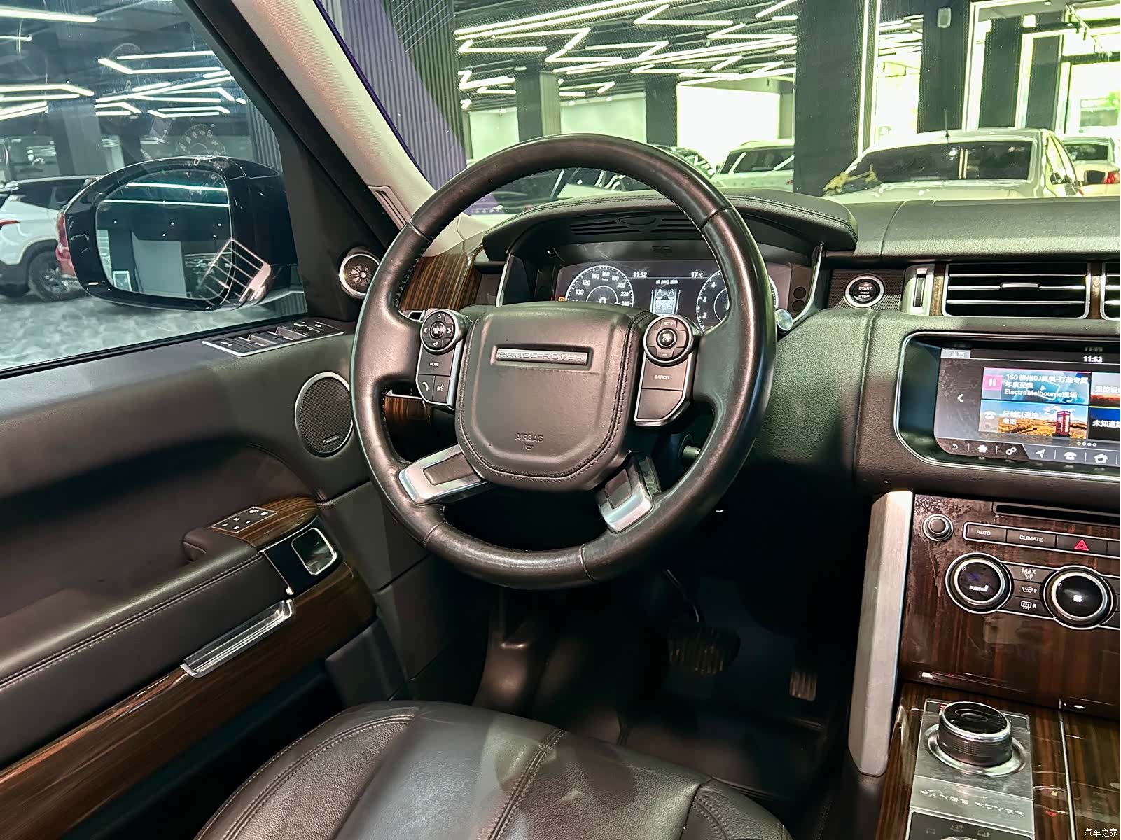 Land Rover Range Rover, 2018 26
