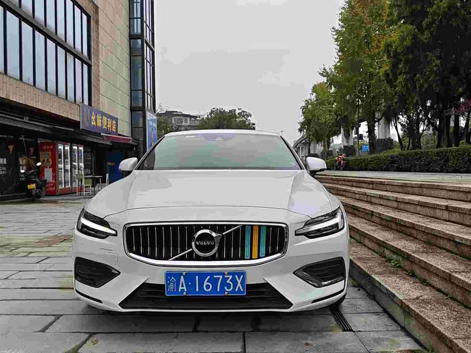 Volvo S60