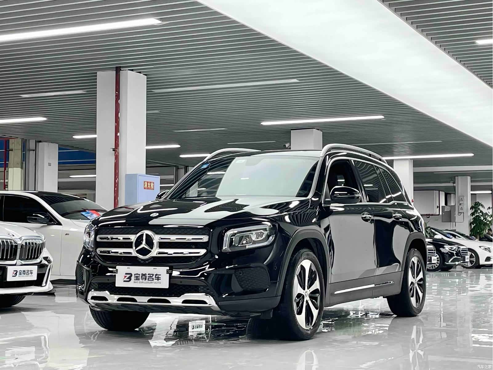 Mercedes-Benz GLB, 2023 1
