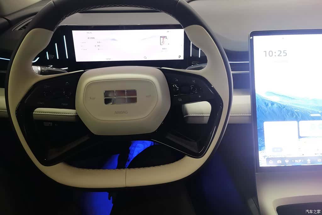 Geely Galaxy L6, 2024 12