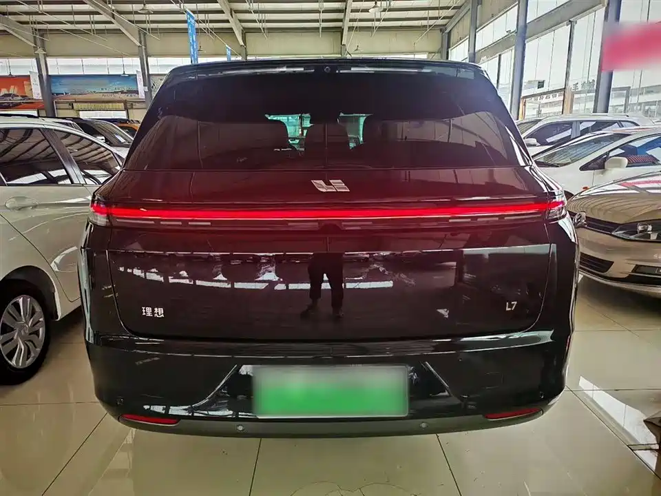 Li Auto Ideal L7