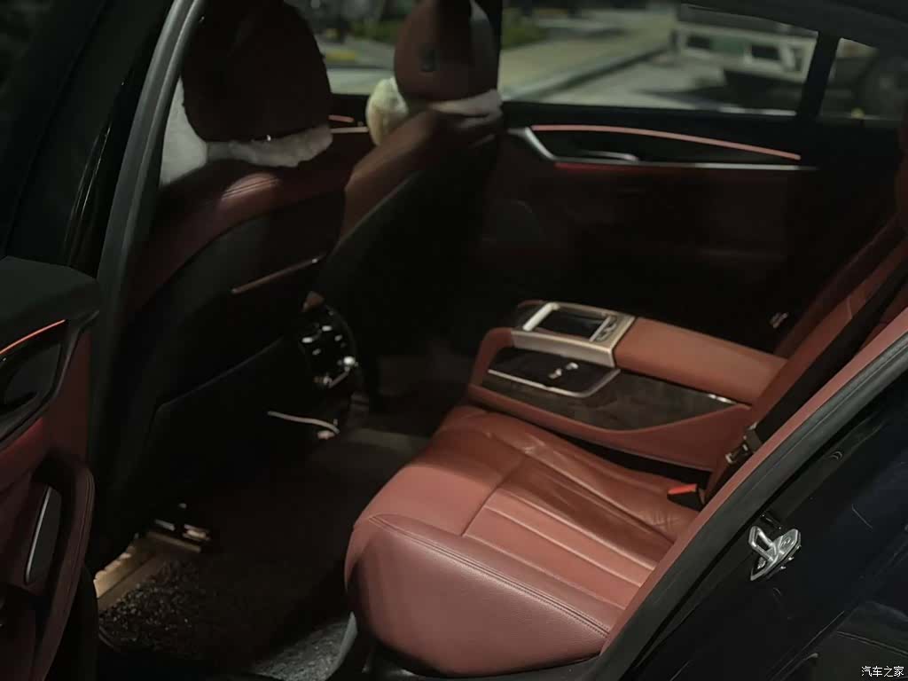 BMW 5 Series, 2019 4
