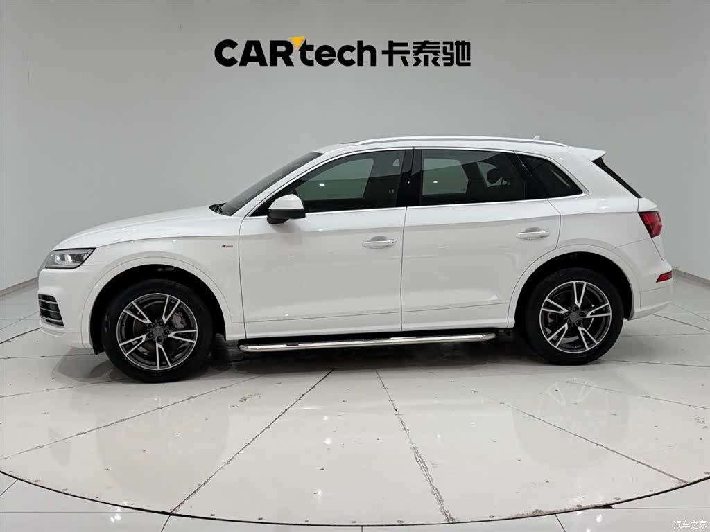Audi Q5L, 2019 6