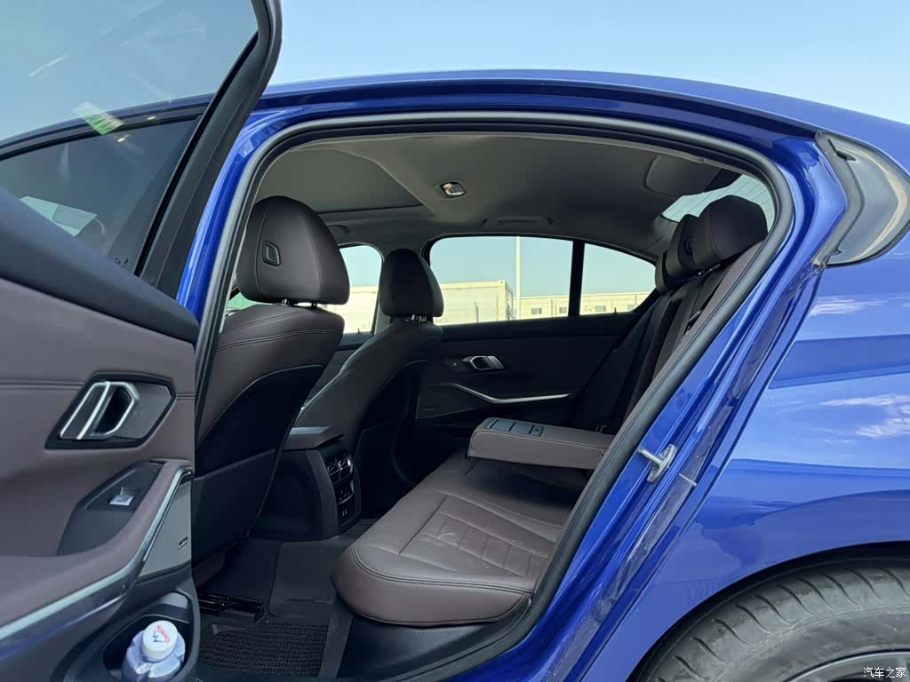 BMW 3 Series, 2021 9