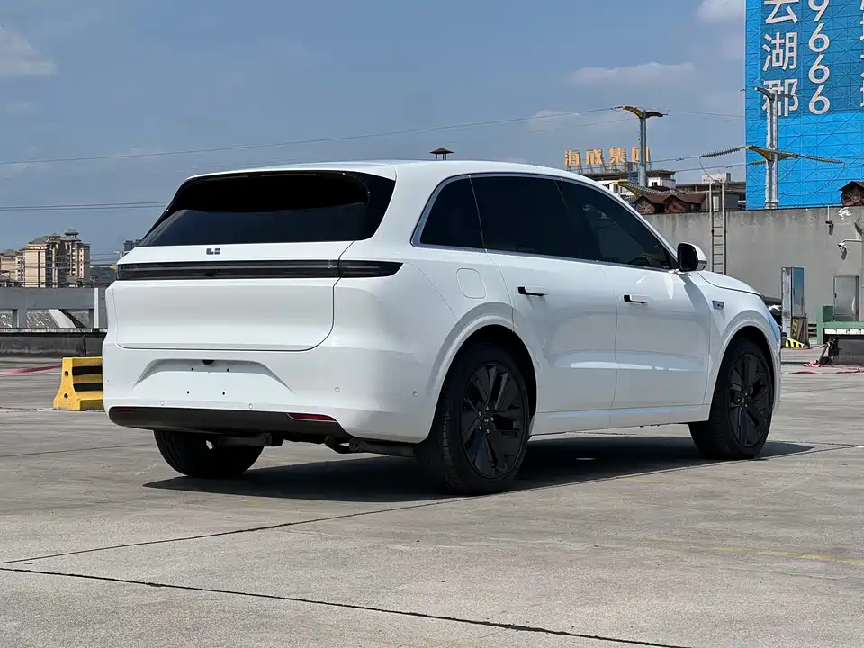 Li Auto Ideal L6