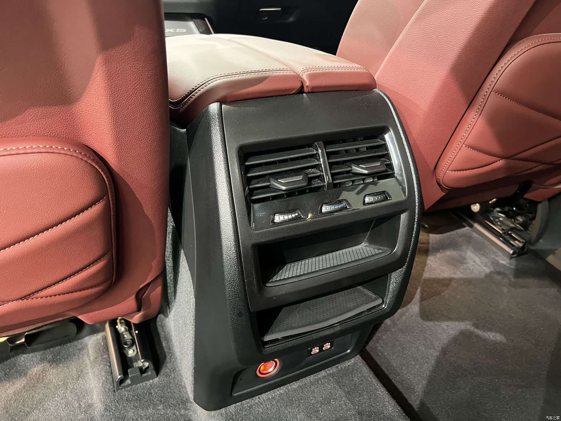 BMW X5, 2024 22
