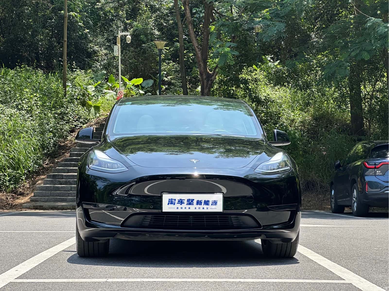 Tesla Model Y, 2023 7