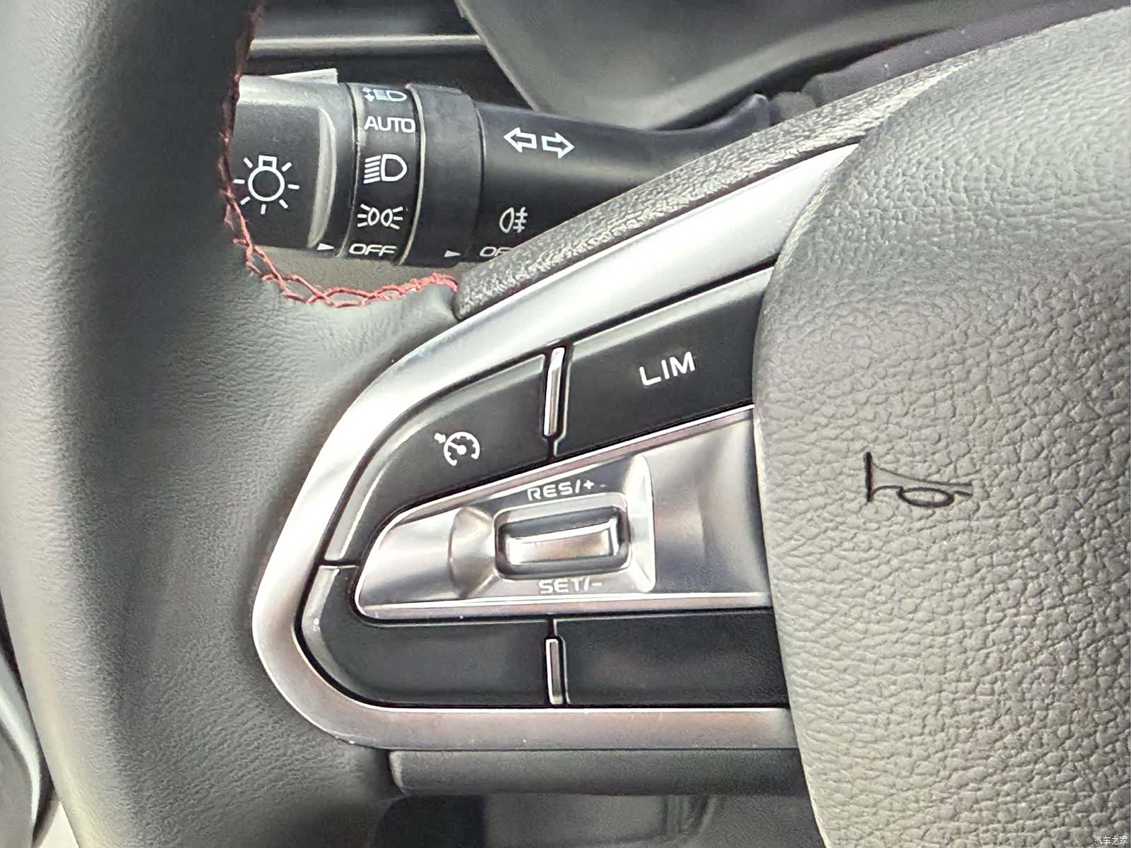 Geely X3, 2022 12
