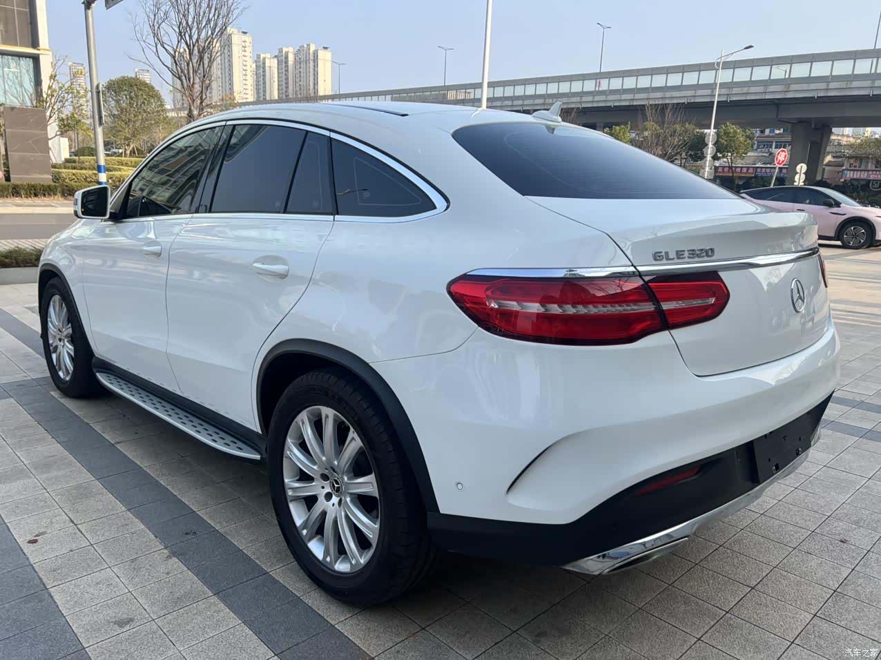Mercedes-Benz GLE, 2017 15