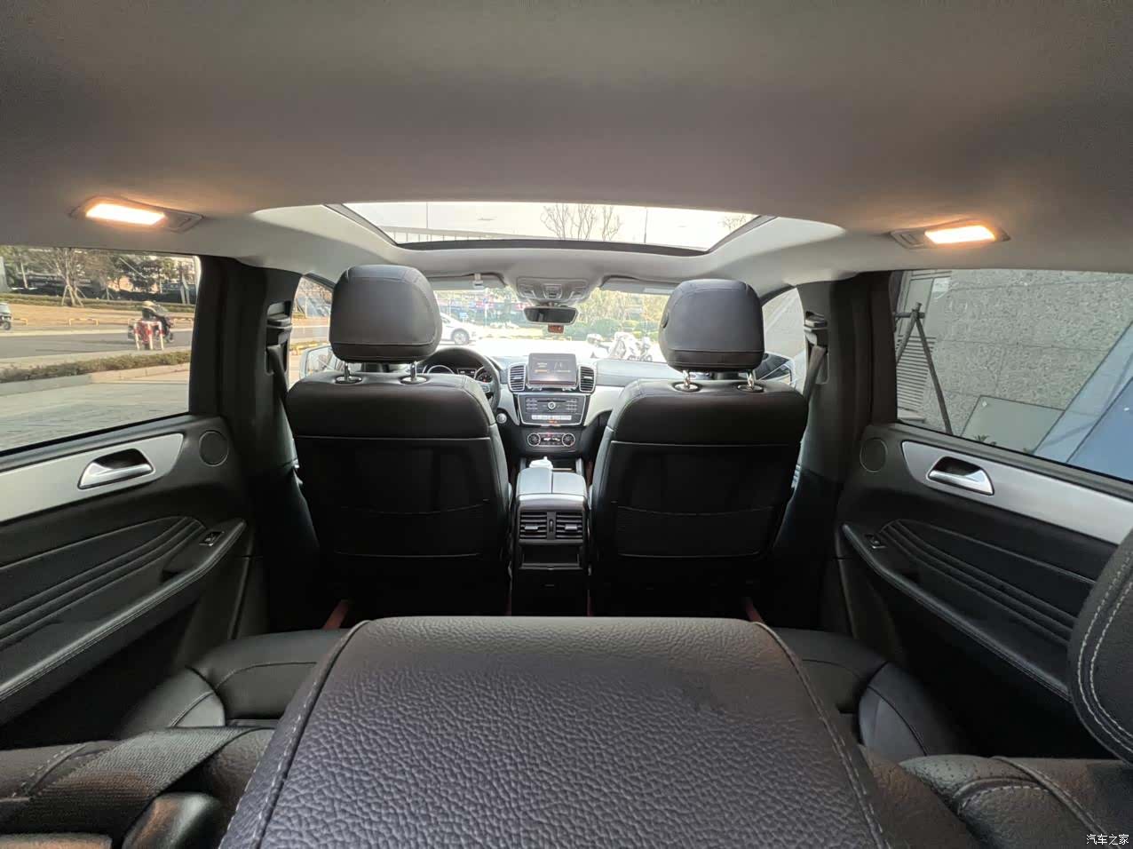 Mercedes-Benz GLE, 2017 8