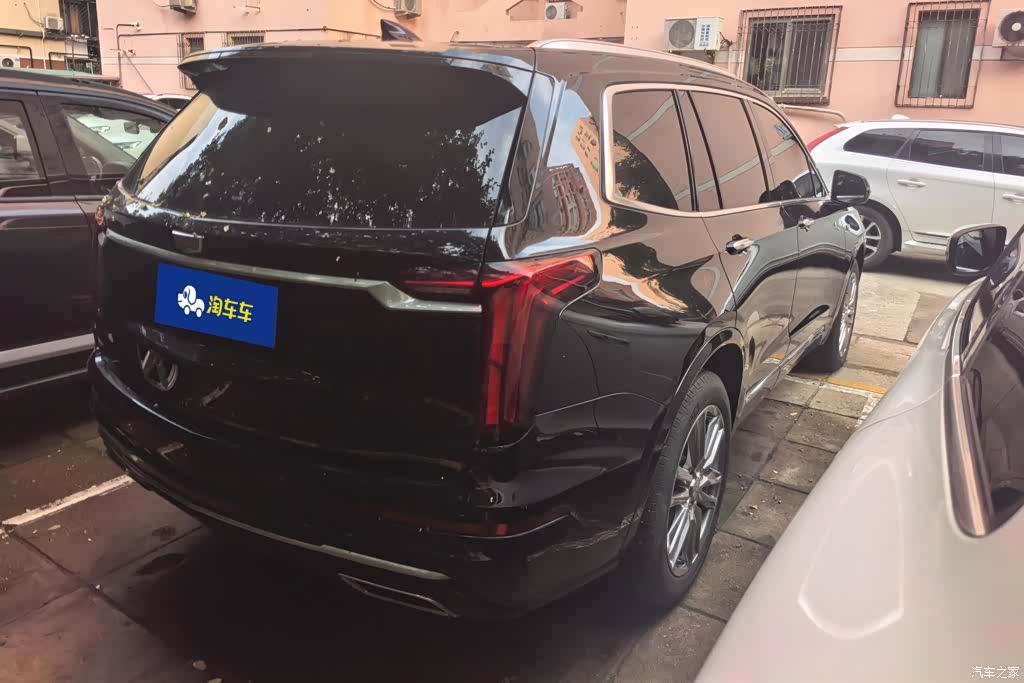 Cadillac XT6, 2021 3