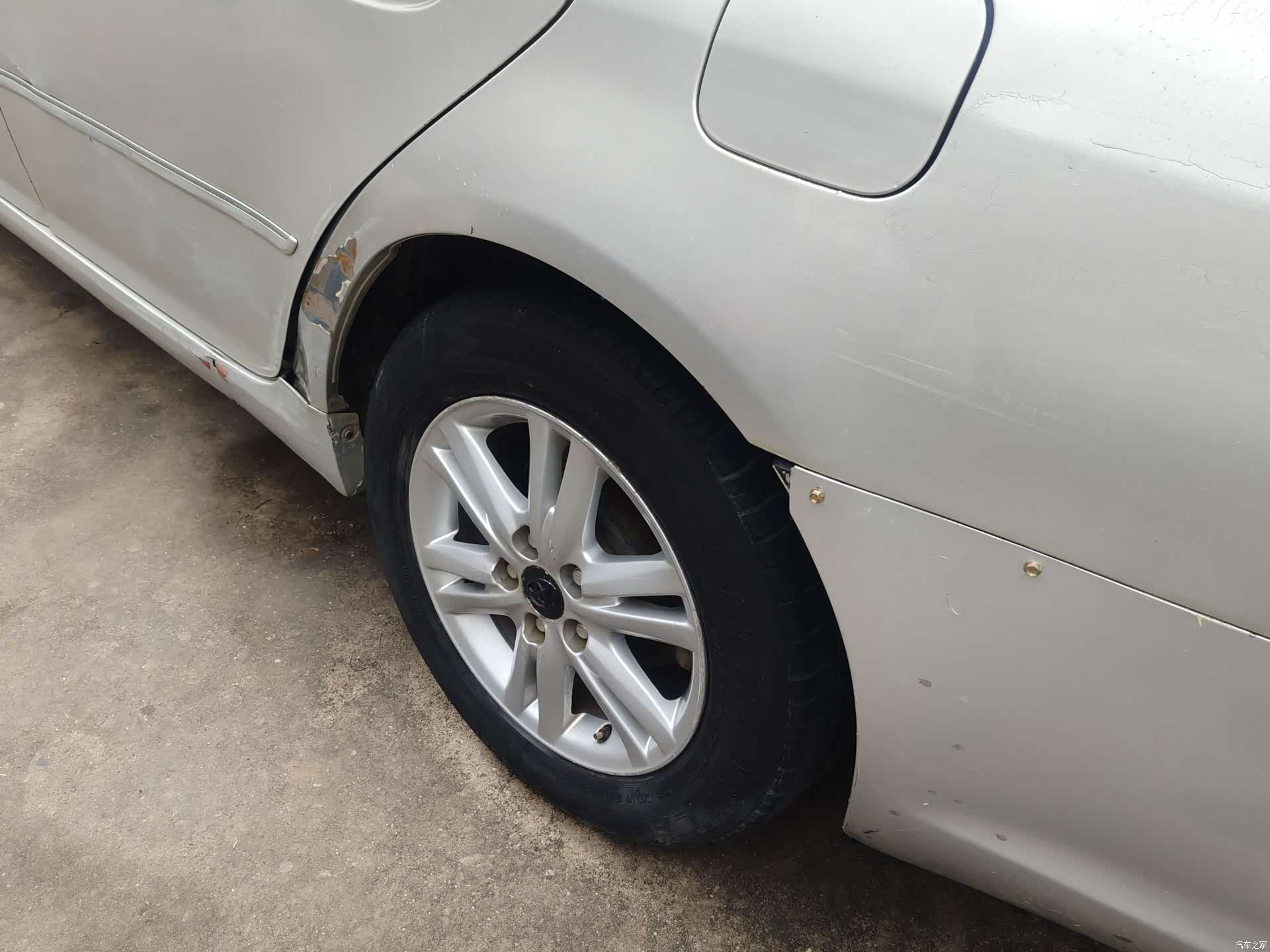 Toyota 2.5V, 2006 40