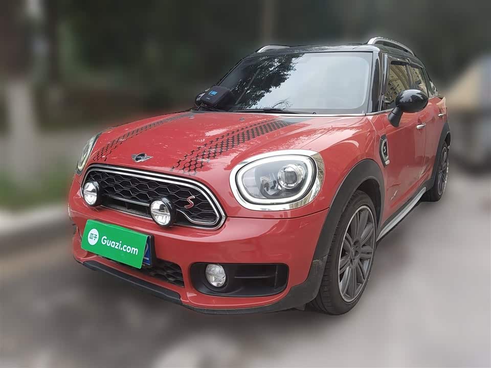MINI COUNTRYMAN