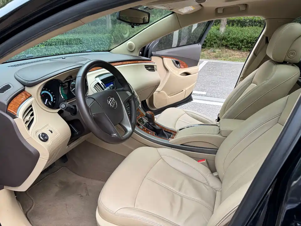 Buick Lacrosse