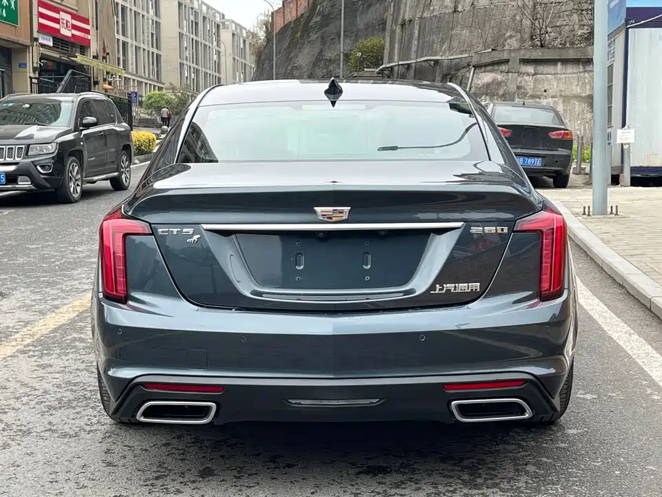 Cadillac CT5