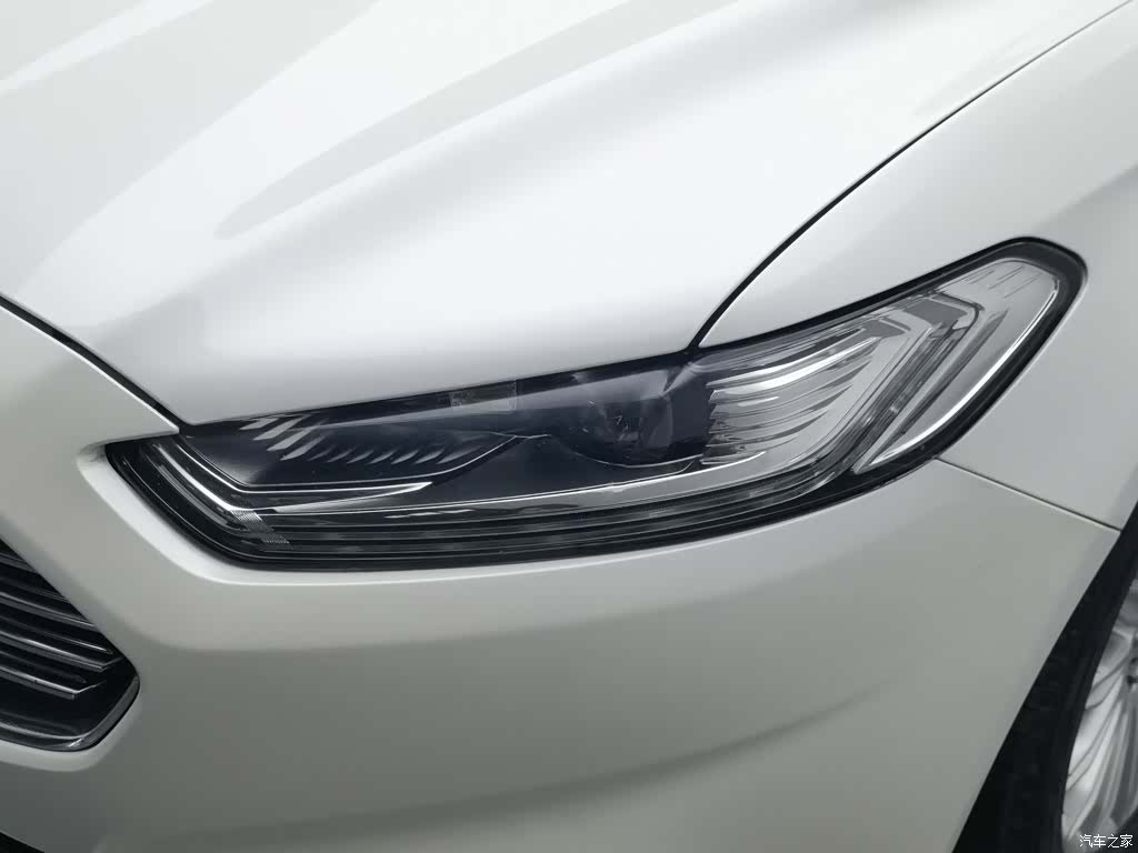 Ford Mondeo, 2016 7