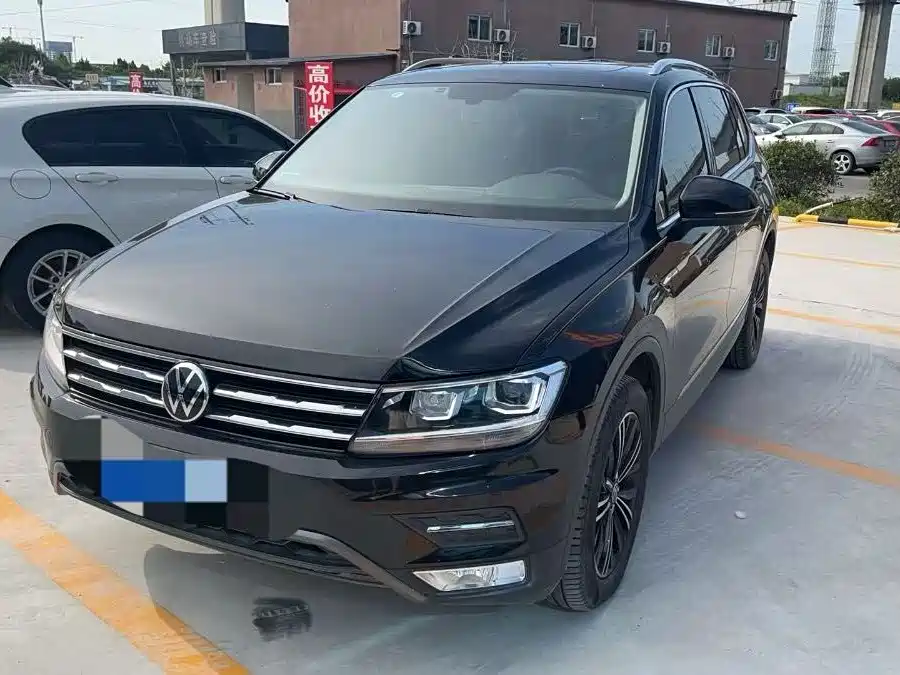 Volkswagen Tiguan L