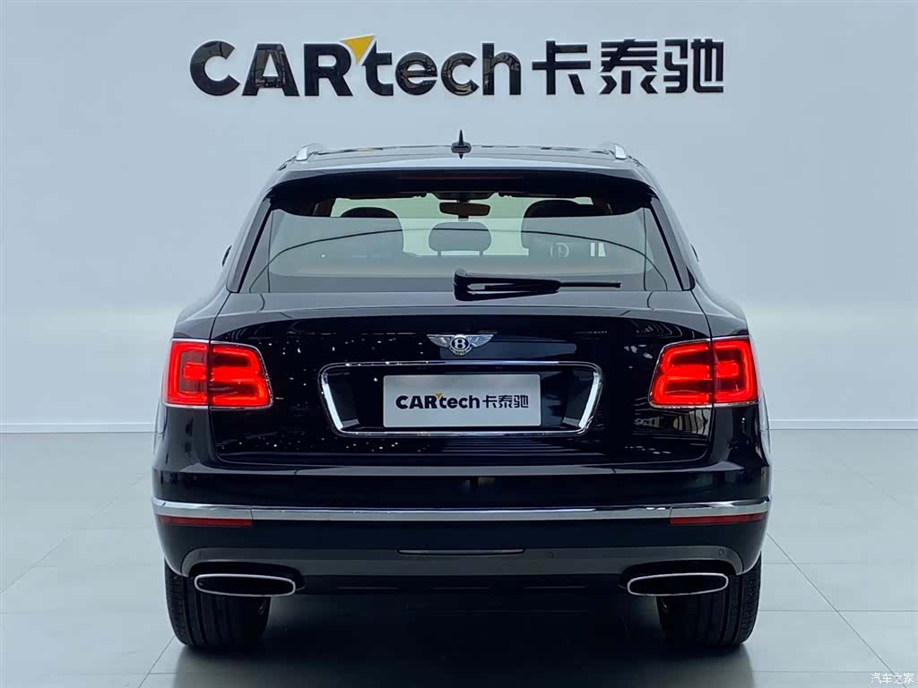 Bentley Bentayga, 2018 4