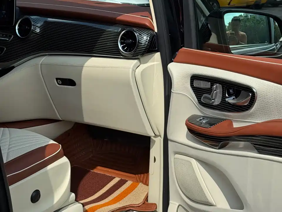 Mercedes-Benz V-class Mercedes-Benz V-class