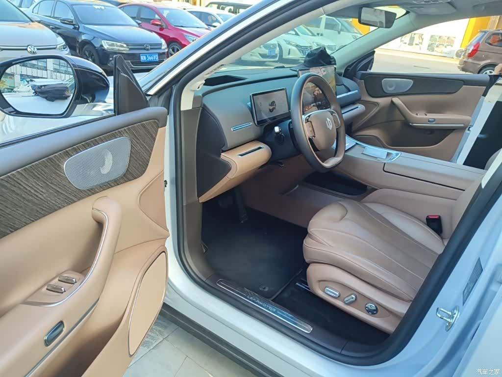 Leapmotor C11, 2025 16