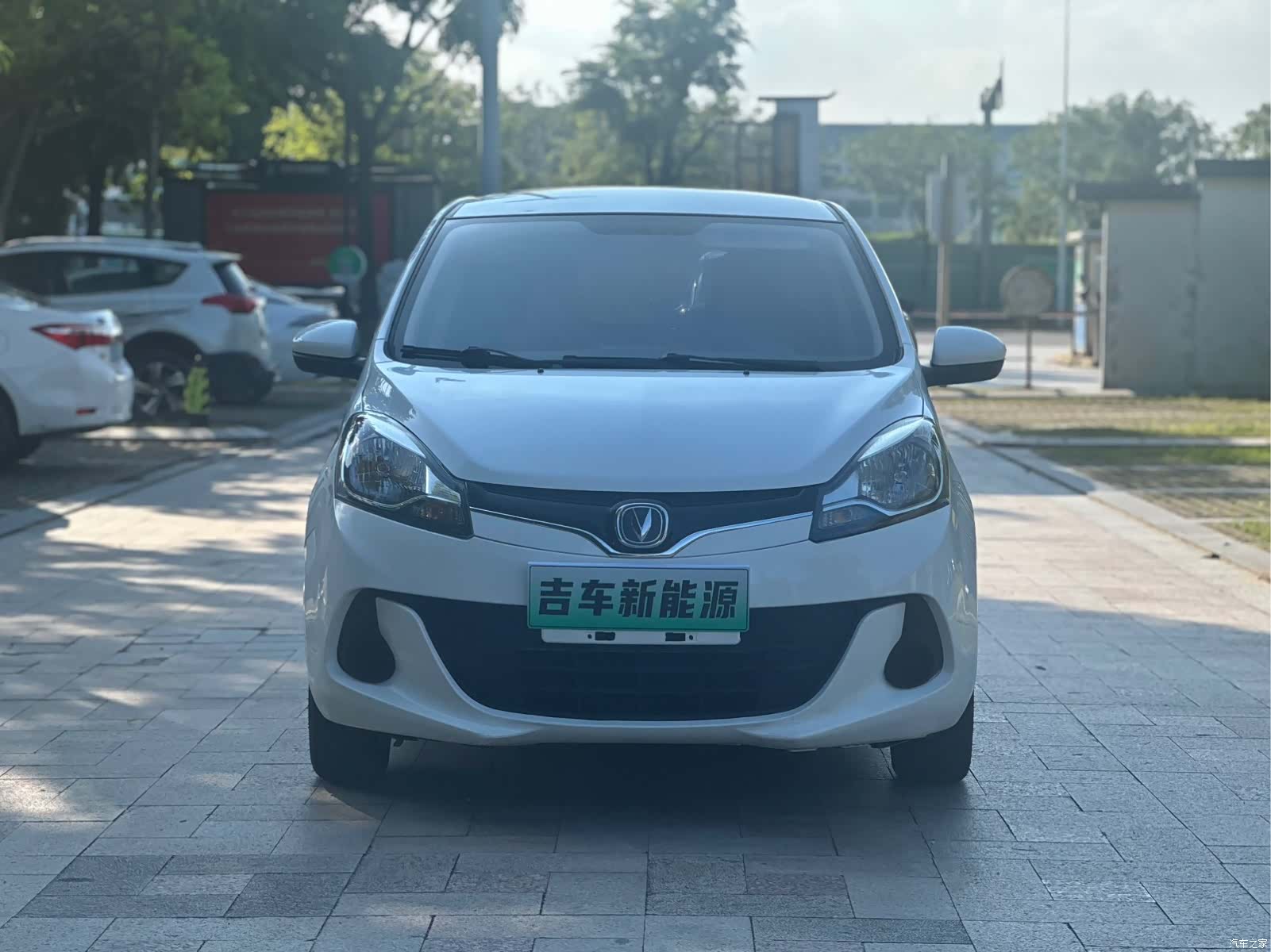 Changan E-Star, 2021 3