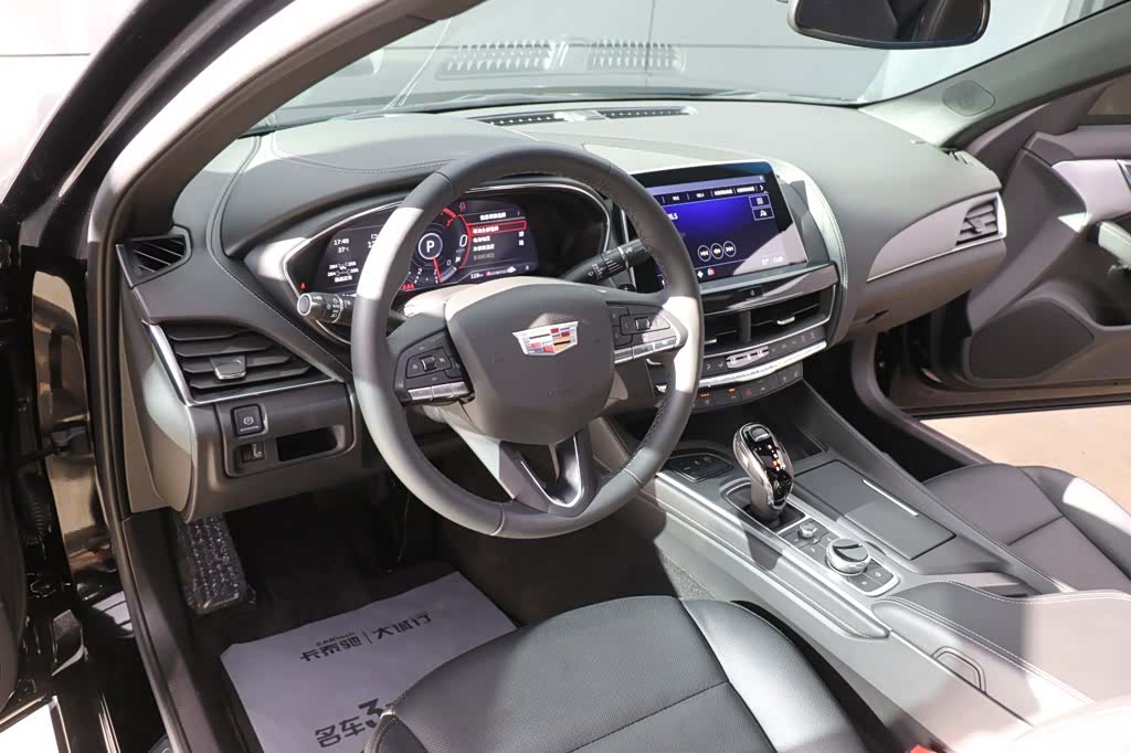 Cadillac CT5, 2024 14