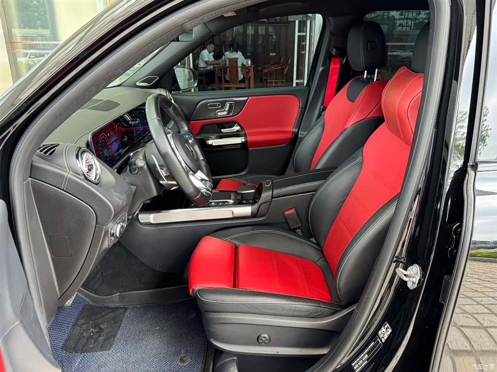 Mercedes-Benz GLB, 2022 все фото