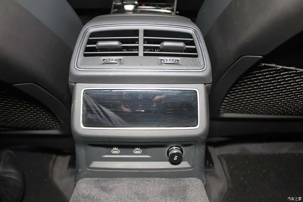 Audi A6L, 2024 10