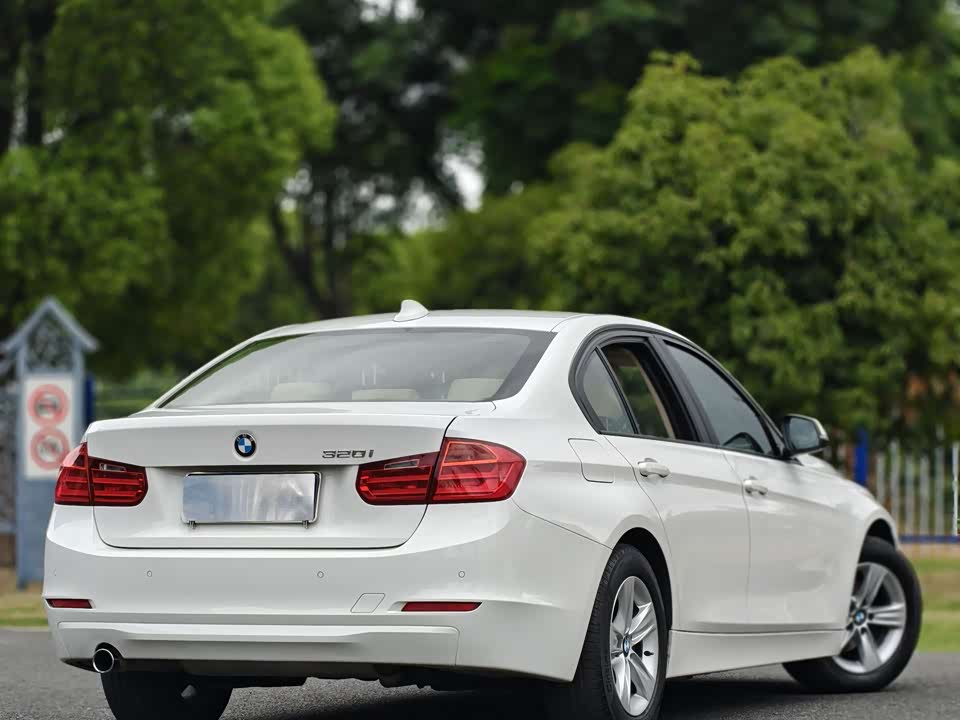 BMW 3 series BMW 3 series