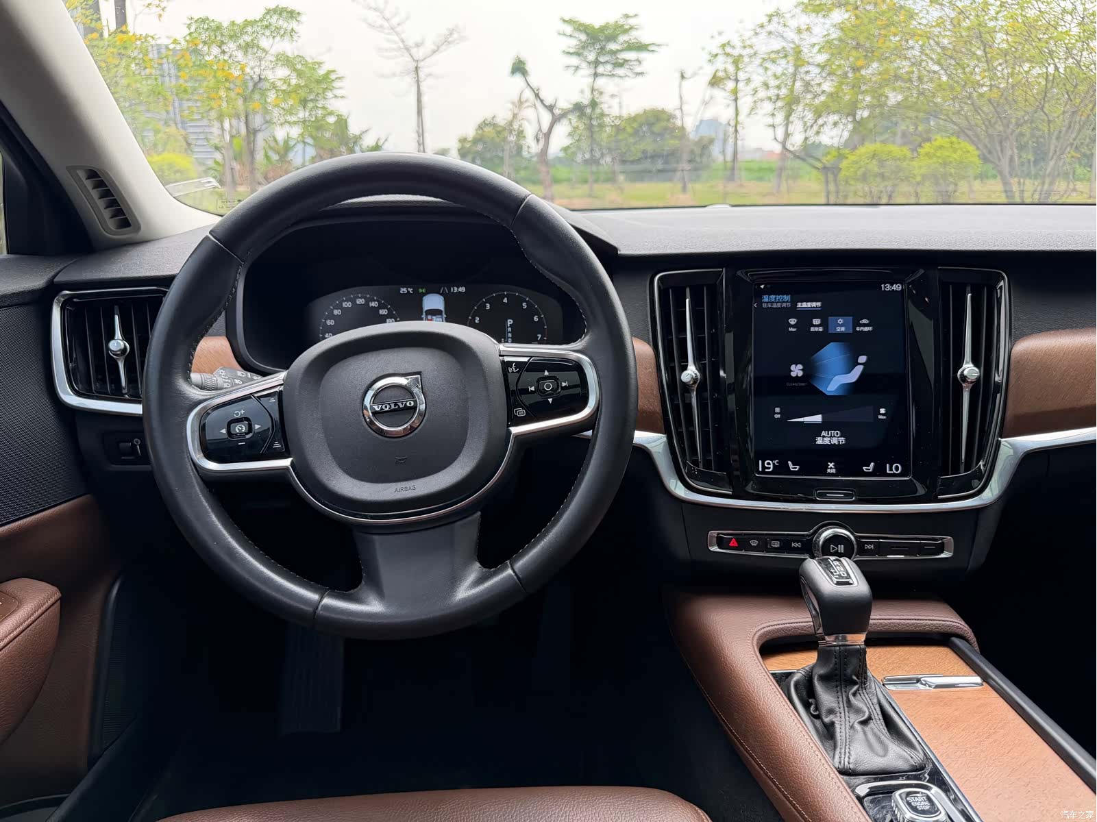 Volvo S90, 2019 10