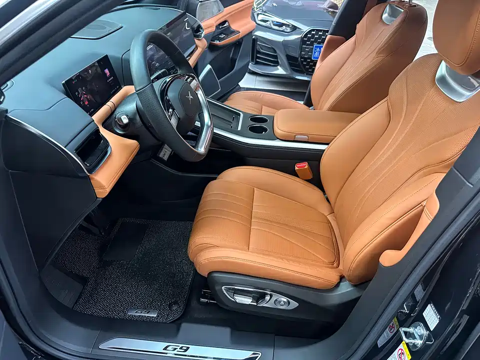 XPENG G9
