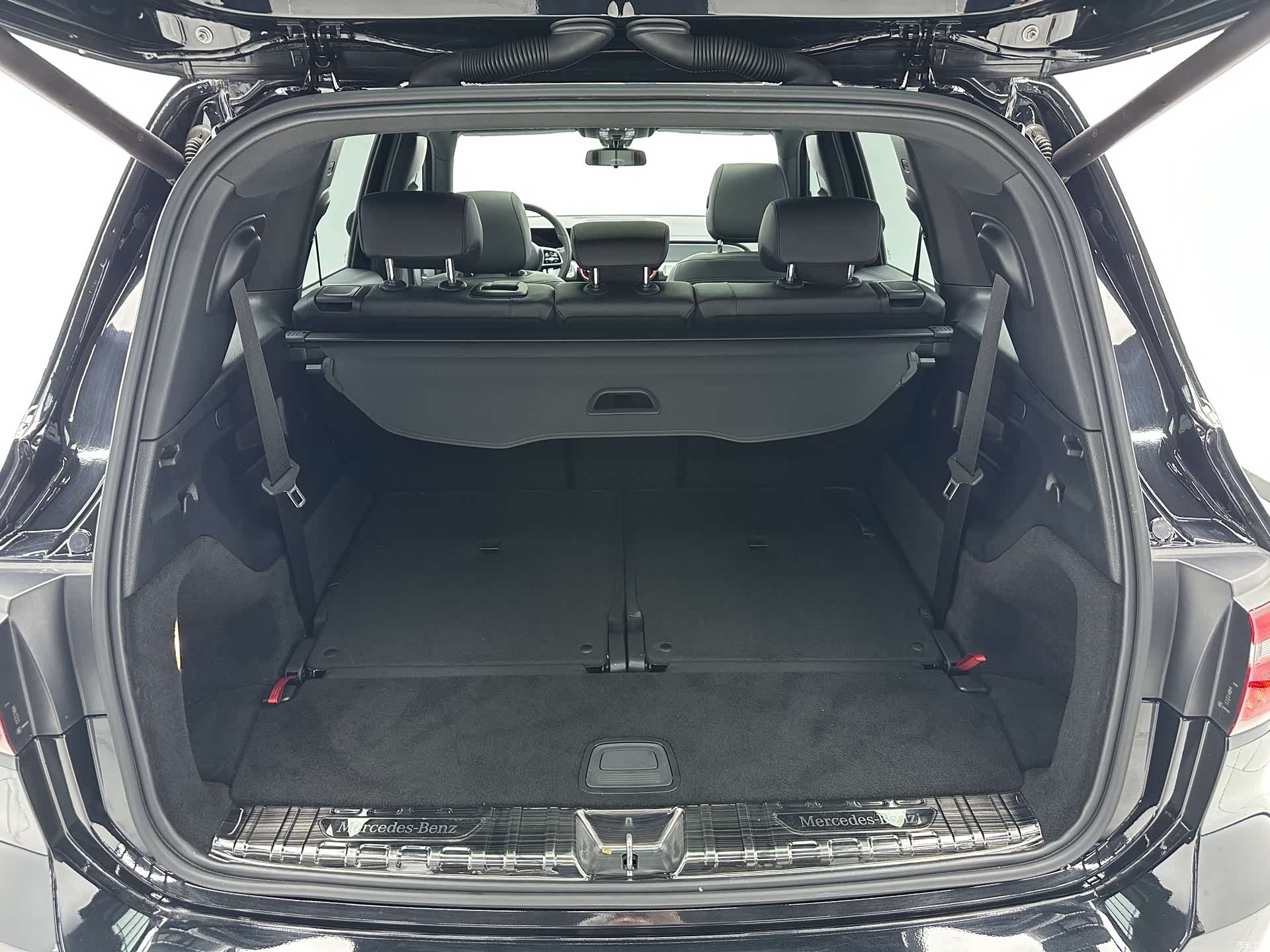 Mercedes-Benz GLB, 2021 18