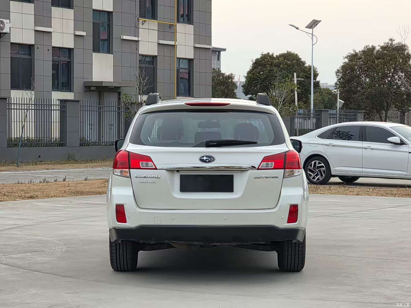 Subaru Outback, 2014 все фото