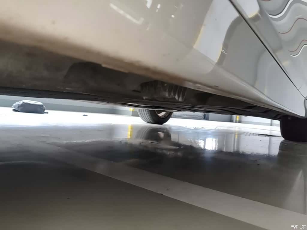 BMW 5 Series, 2014 21